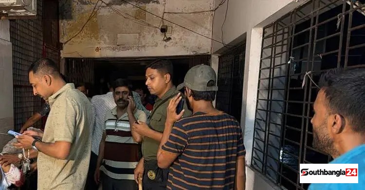 পাবনায় ব্যবসায়ীসহ দুইজনকে গুলি করে হত্যা